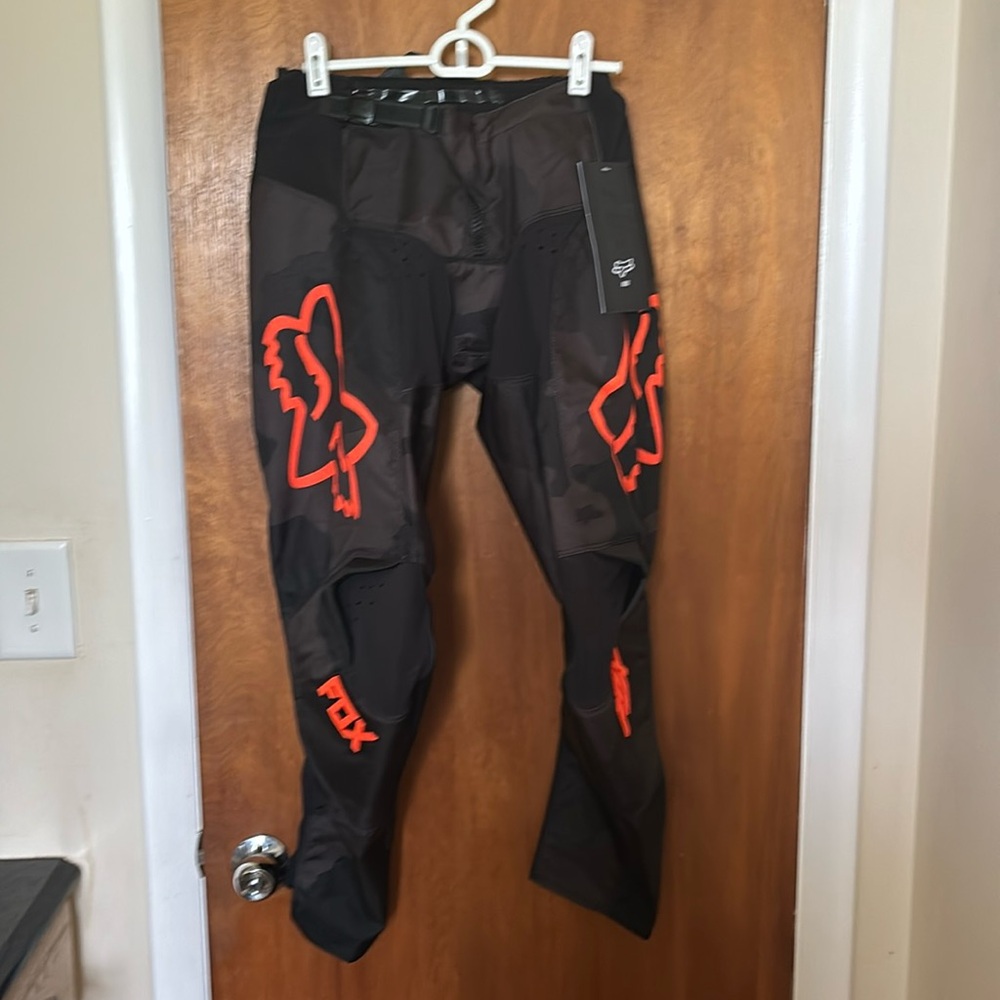 Fox racing 2022 180 pants NWT